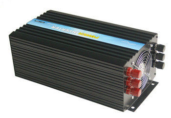 6000W 24V DC เพื่อ 220V AC เพียวไซน์เวฟโซล่าเพาเวอร์อินเวอร์เตอร์ที่มีพัดลมระบายความร้อน 50Hz / 60Hz