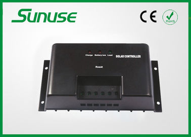12V 10A 10 แอมป์ MPPT แผงชาร์จพลังงานแสงอาทิตย์ควบคุมที่มีการป้องกัน Overcharge