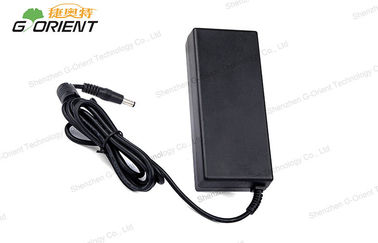 19V 3.4A สวิทช์เพาเวอร์ซัพพลายสากล AC / DC อะแดปเตอร์สำหรับโน๊ตบุ๊ค