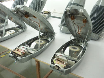 รับประกันสินค้า 3 ปี Meanwell 100W ไฟถนน LED 120 องศามุมยิงแสง