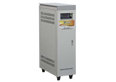 บ้านทั้ง 50 KVA DBW IP20 แรงดันไฟฟ้าอัตโนมัติไฟ AC 220V Stabilizer