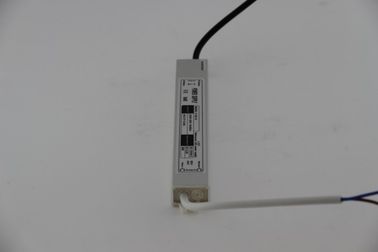 2500mA 12 V DC 30W ไดร์เวอร์ LED กันน้ำ / EPA8270C IP68 LED พาวเวอร์ซัพพลาย