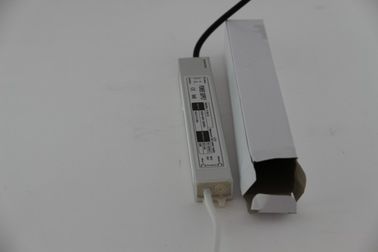 2500mA 12 V DC 30W ไดร์เวอร์ LED กันน้ำ / EPA8270C IP68 LED พาวเวอร์ซัพพลาย